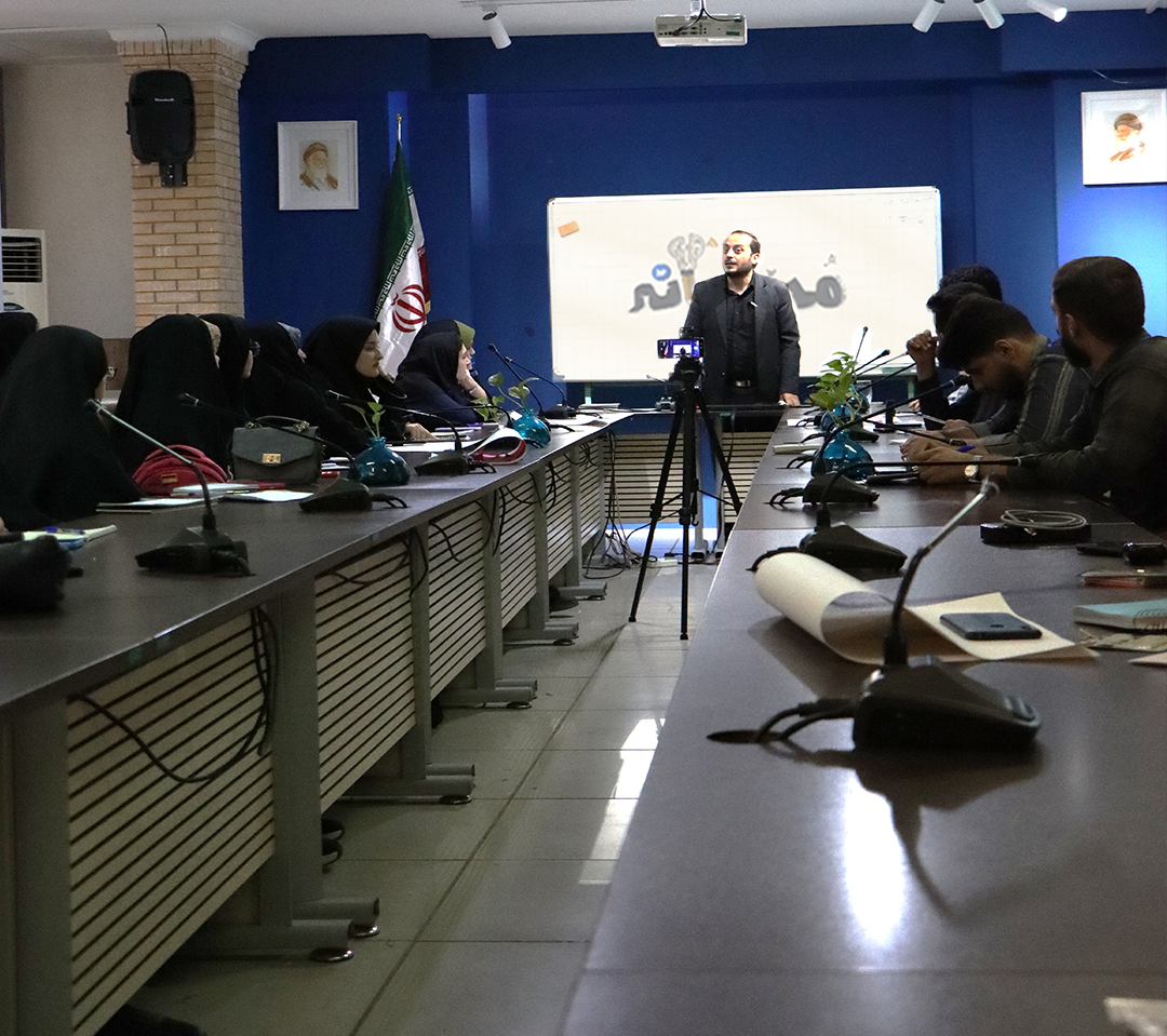 دوره مدرسانه