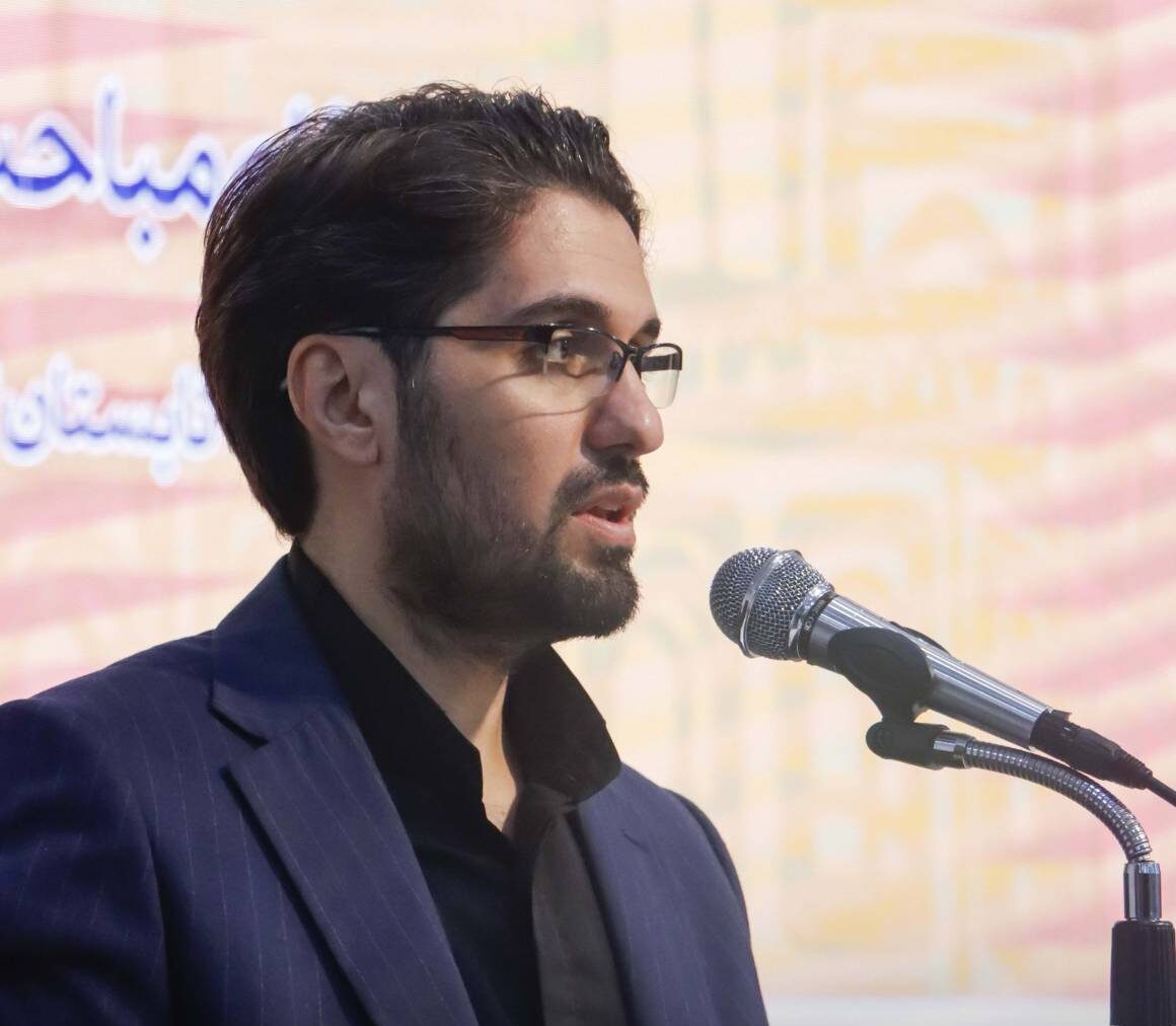 از مدرس تا معلم؛ چرا رامشت با افزایش سقف سنی مخالف است؟